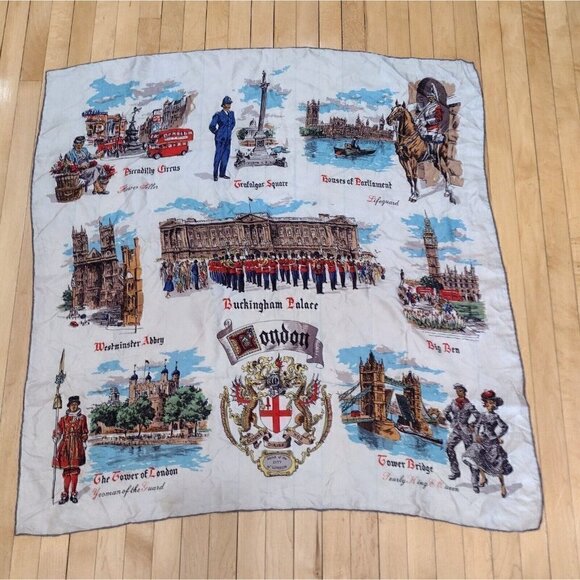 Source Unknown Accessories - Vintage London Arms Of The City Scarf Buckingham Palace Parliament Big Ben